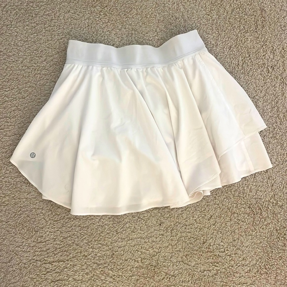 Lululemon court rival skirt!